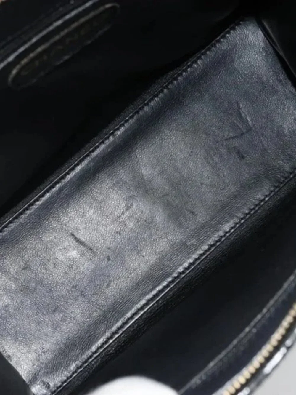 CHANEL Tote Bag Grained Calf Skin Black Gold CC Auth 178022